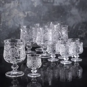 Set 12 Pahare din Sticlă cu Picior Decorativ Model Vintage Elegant, Capacitate 6 pahare de 150ml, 6 pahare de 40ml, Ideal pentru Lichior și Aperitive ABYZ